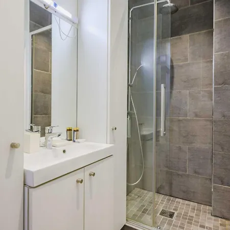 Charming - 2br 4p- Javel