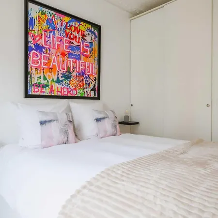 Charming - 2br 4p- Javel Apartment *