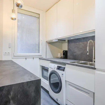 Charming - 2br 4p- Javel *